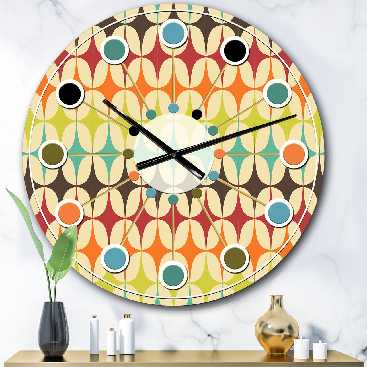 Designart 'Abstract Retro Geometric Pattern V Mid-Century Modern Wall Clock